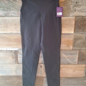 Yummie Black Leggings with Mesh Elastic Side